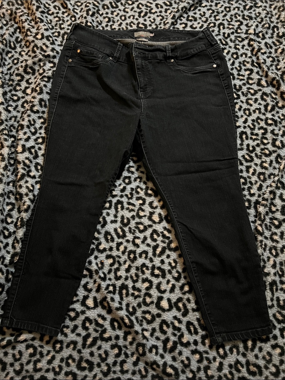 TORRID SUPER STRETCH 22XS JEGGING DARK BLUE WASH